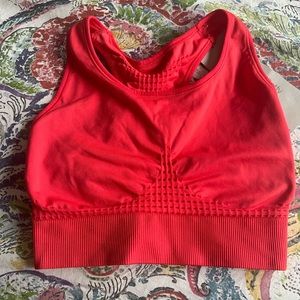 NWT - Sweaty Betty sports bra xs